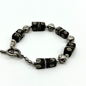 Vintage Dzi Style Agate Resin Bead Bracelet‎ Silver Tone Floral Toggle Clasp